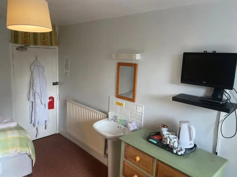 Standard Double room (twin beds)