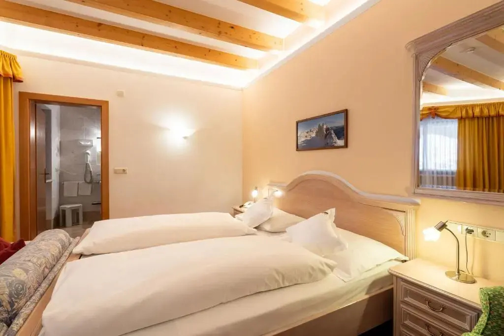 Economy room