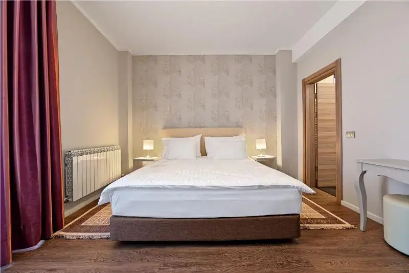 2 Bedrooms Apartment with balcony