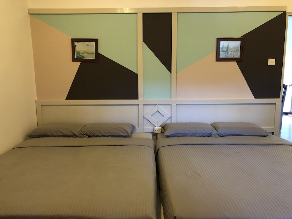 Parkland Apartment