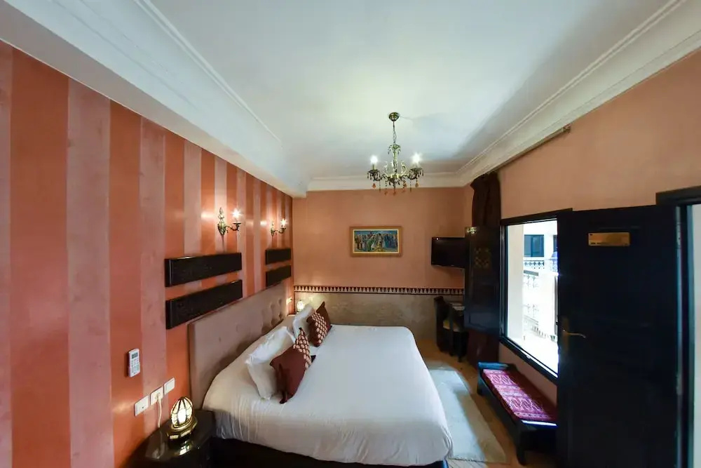 Comfort room