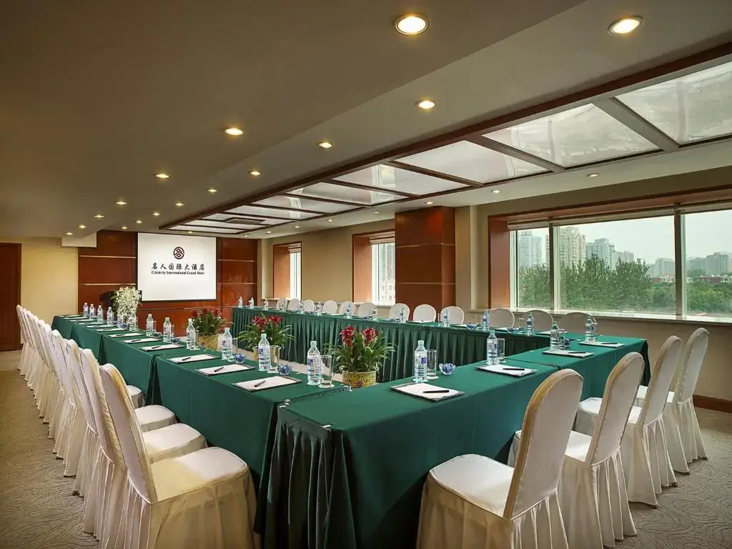 Celebrity International Grand Hotel - Général