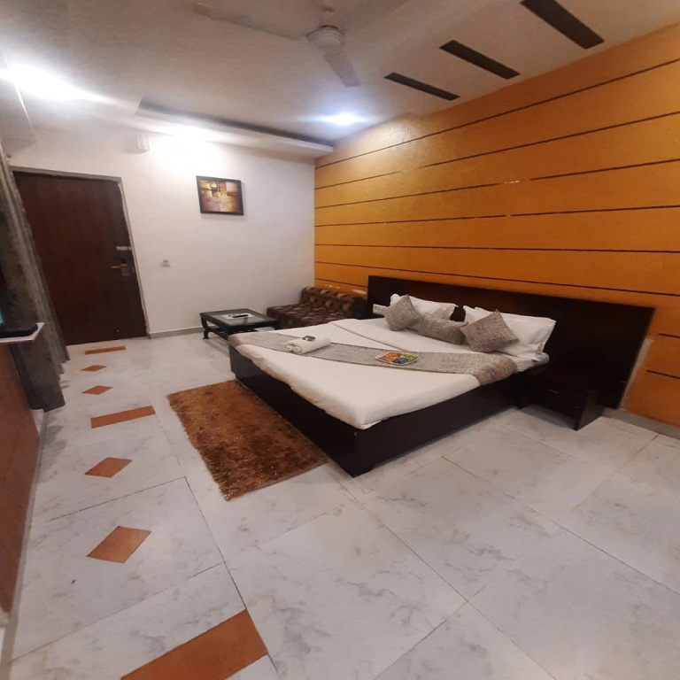 OYO 1180 Hotel Kartikay - Général