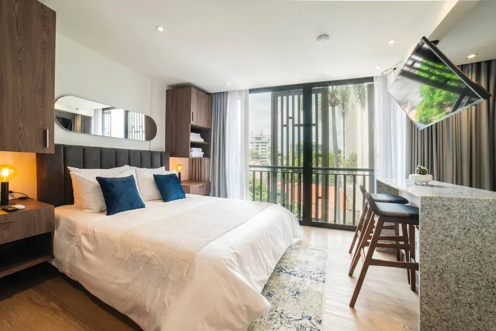 Deluxe Apartment