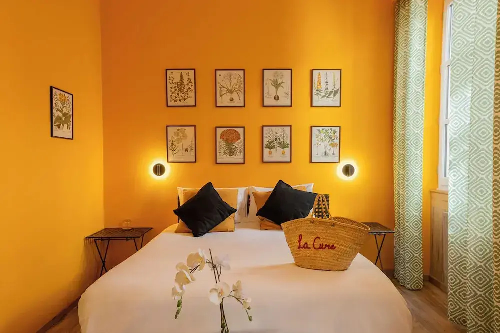 Prestige Double room (full double bed)