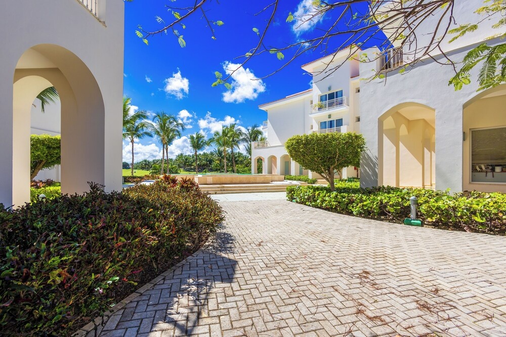Iberostate 2 BR Lake & Golf View Condo
