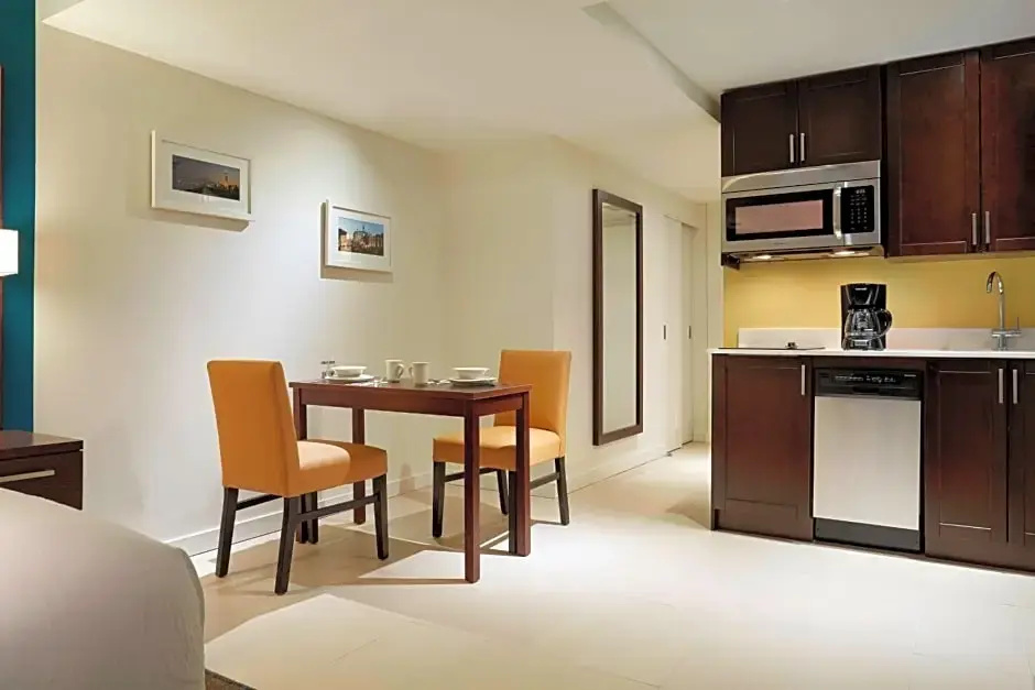 Residence Inn by Marriott Montreal Downtown - Chambres