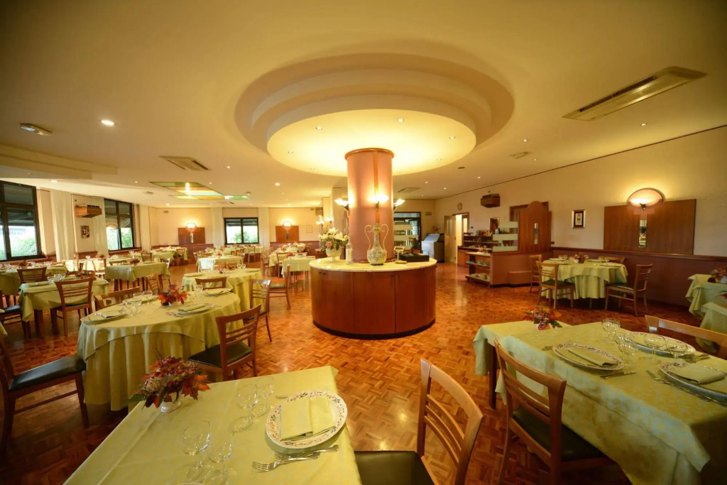 Hotel photo 26