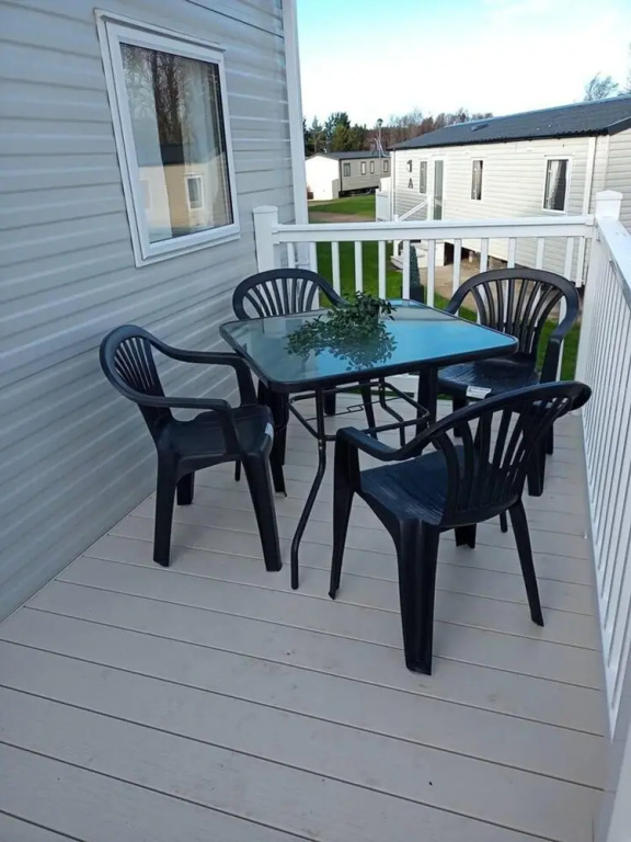 Impeccable 3-bed Chalet Close to Edinburgh
