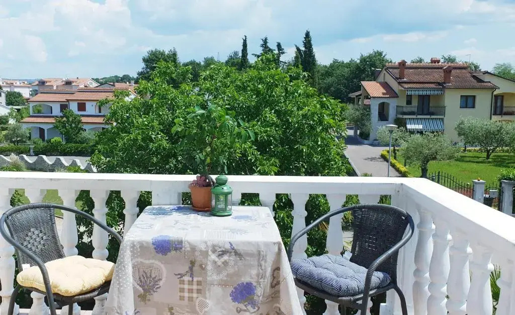 Apartment Tezak