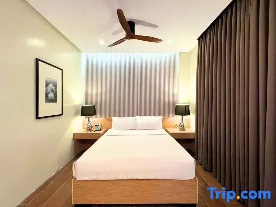 Premier room