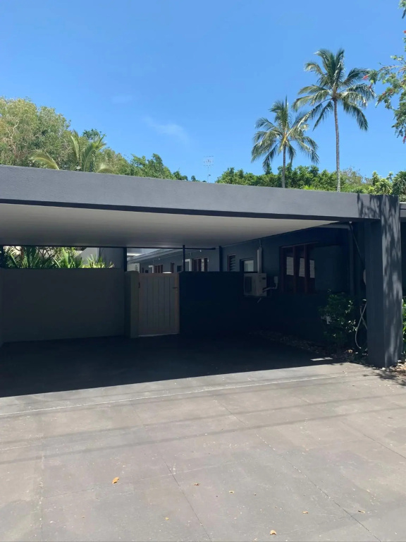 Beachside Apartment 1 with plunge pool