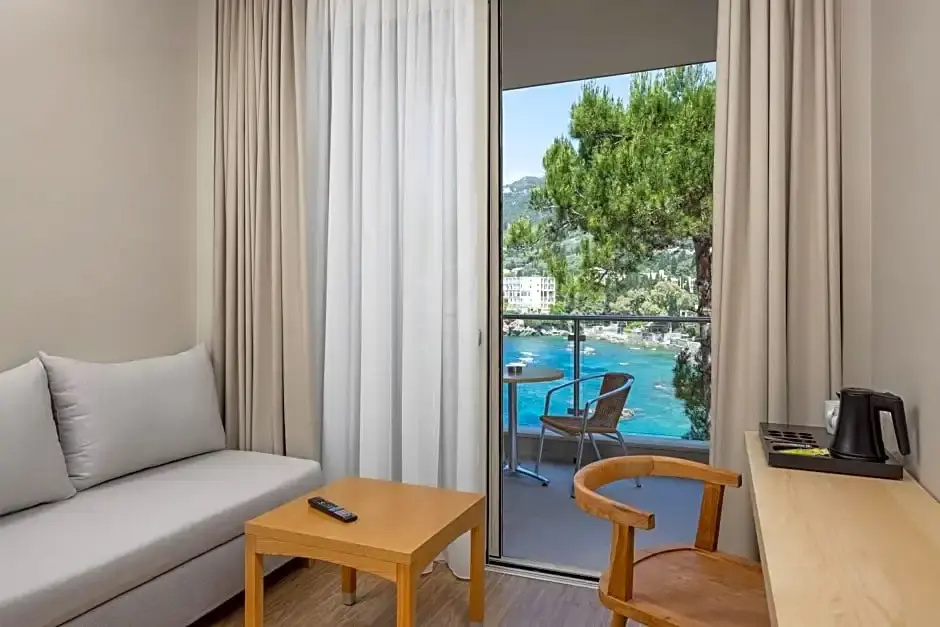 Akrotiri Beach Resort & Spa - Adult Friendly - Chambres