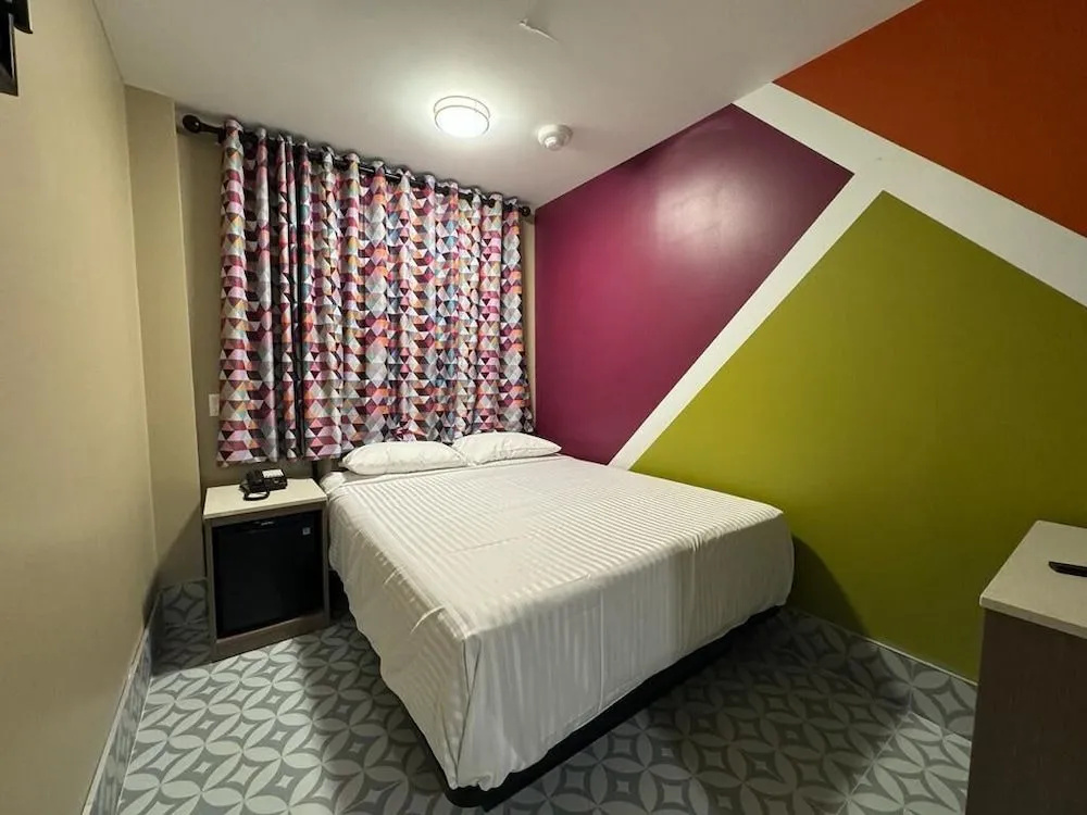 Moon Hotel Brooklyn — фото