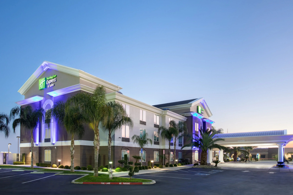 Holiday Inn Express & Suites Chowchilla - Yosemite Park Area by IHG