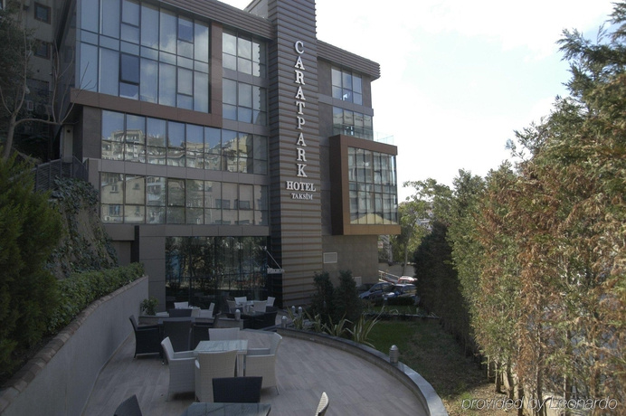 Balcony & Terrace