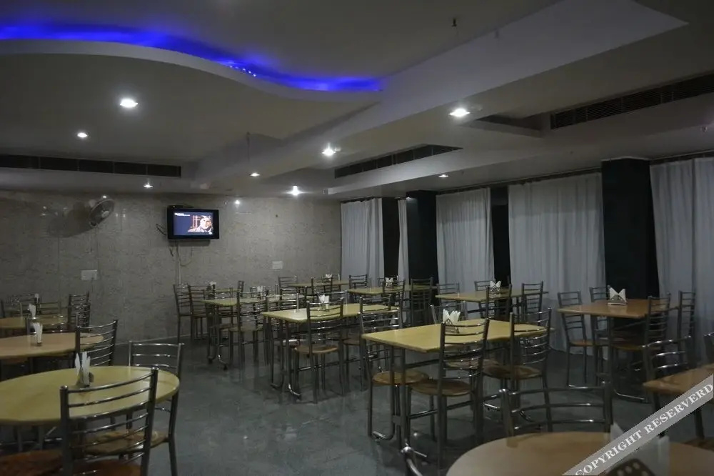 Airport Hotel Breeze - Général