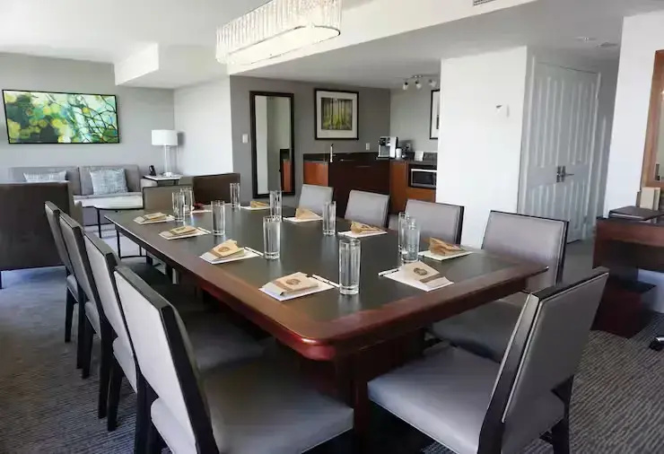 1 Bedroom Suite