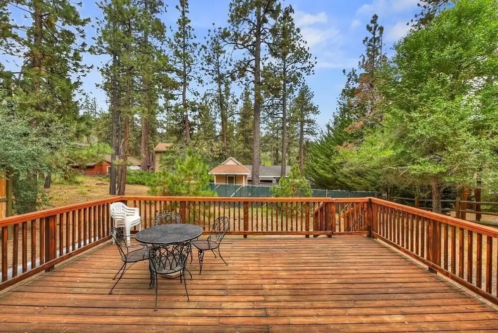 074 - Pinetree Retreat