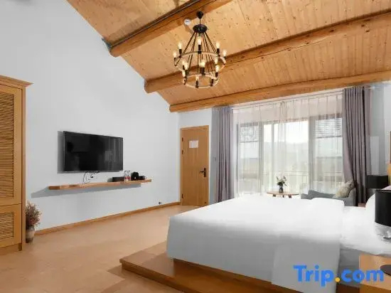2 Bedrooms Suite