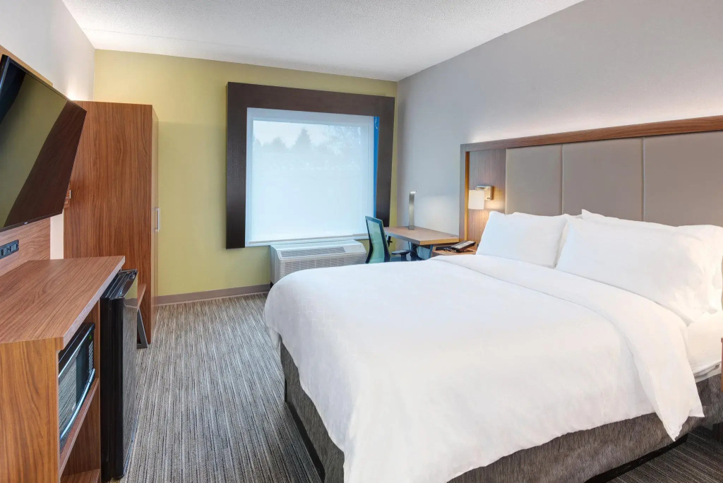 Holiday Inn Express Hotel & Suites West Long Branch by IHG - Chambres