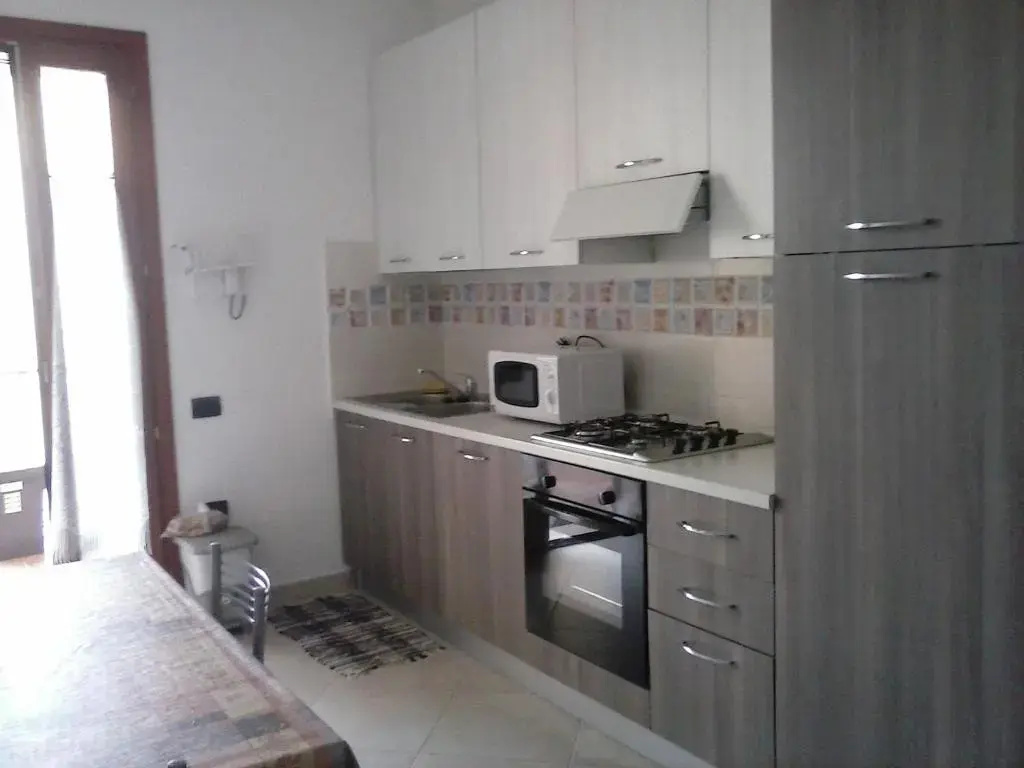 2 Bedrooms Cottage
