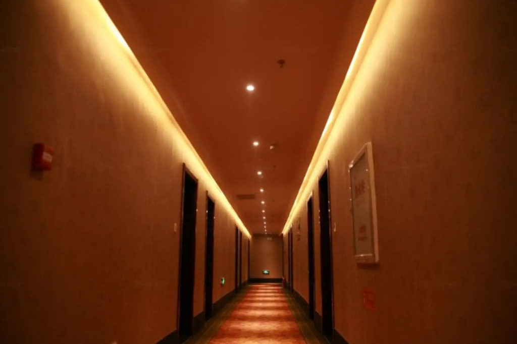 GreenTree Inn Puyang Jingkai Avenue Wuyi Road Business Hotel - фото 11