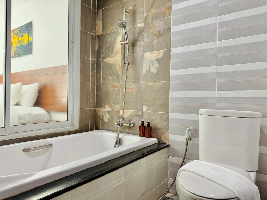 Отель XAYA Pool Access Resort - Phuket в Чалонге