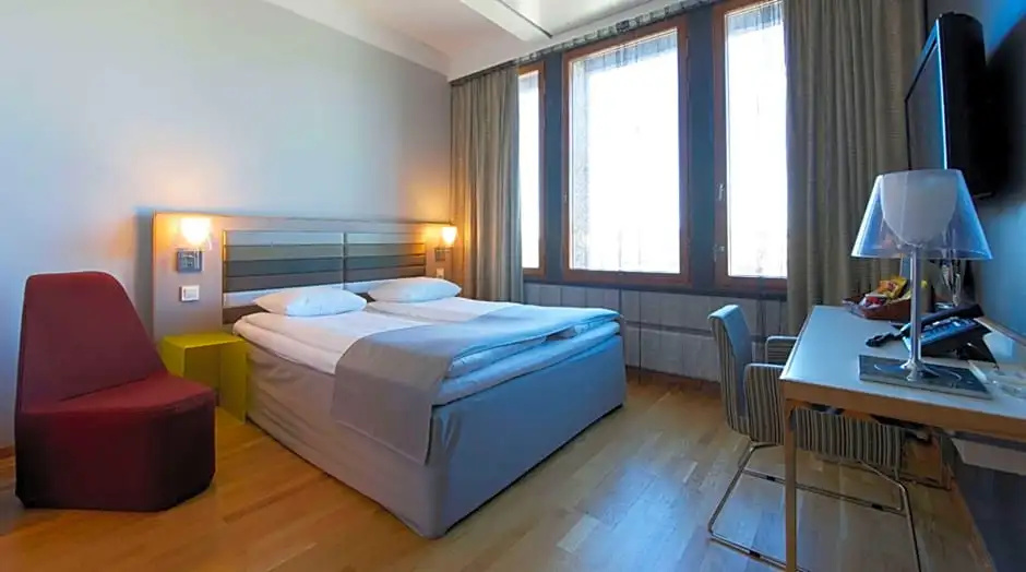 Quality Hotel 33 - Chambres