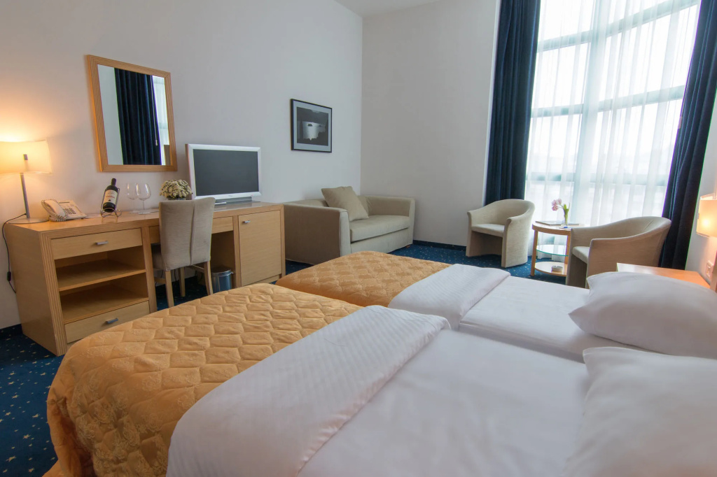 Blue Star Hotel - Général