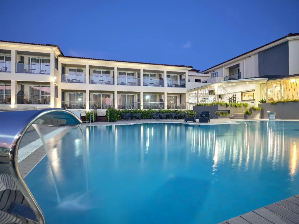 Hotel photo 32