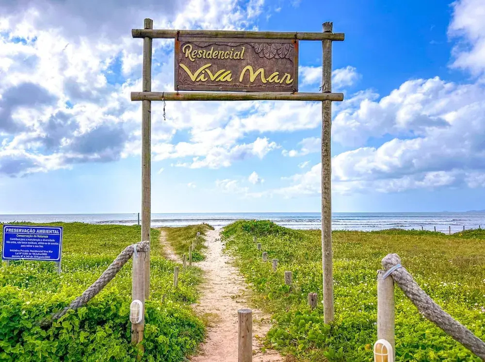 Casa a Poucos Metros da Praia do Coral - Cabo Frio