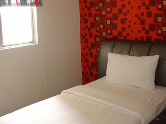 Duta Hotel & Residence