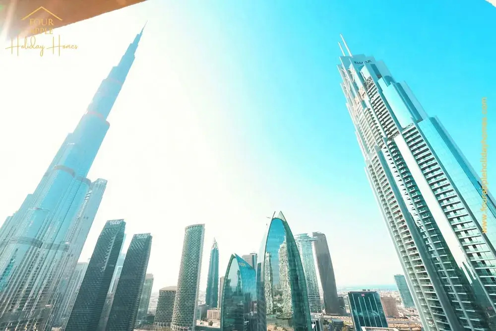 Studio with Thrilling Burj Khalifa View — фото