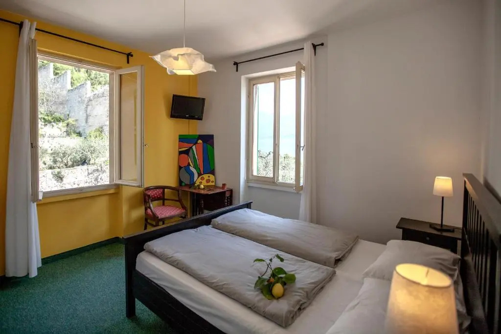 Standard Double room (full double bed)