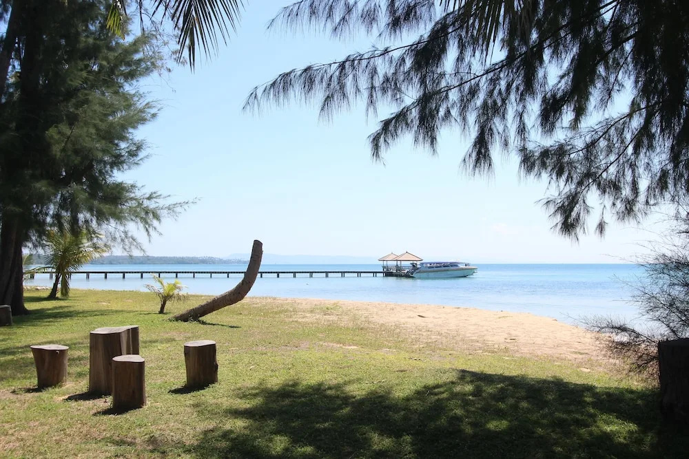 T.K. Beach Resort Koh Mak