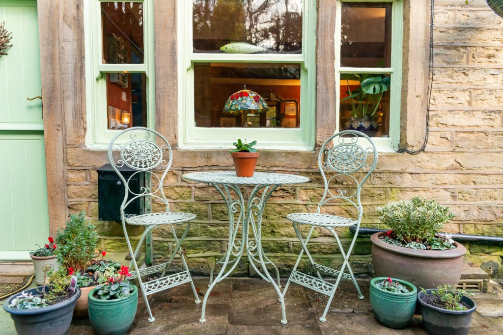 17th Century Stunning Cottage