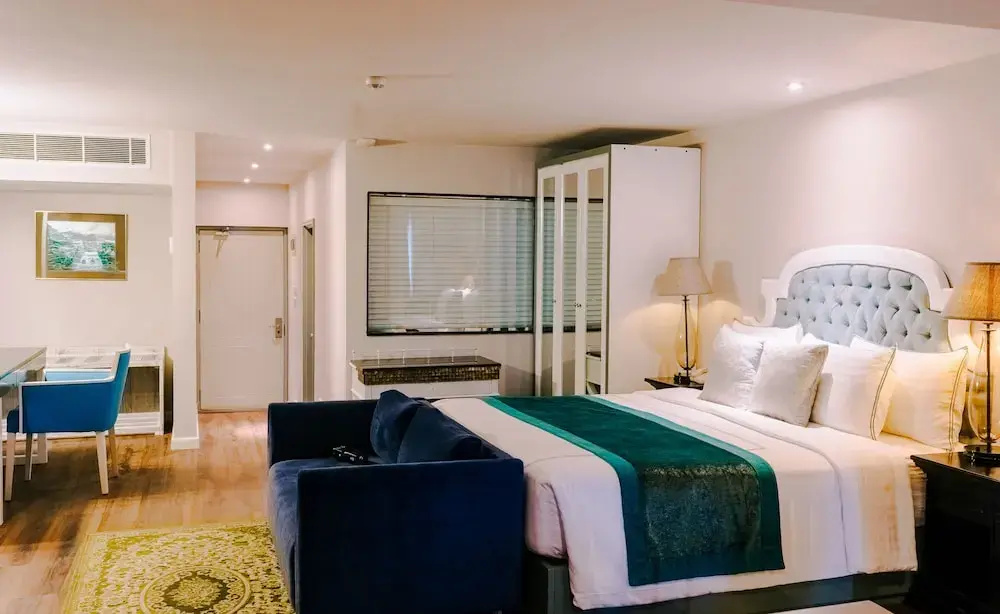 1 Bedroom Junior Suite beachfront