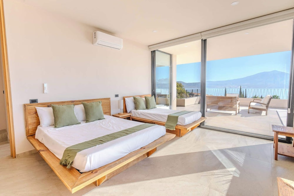 Luxurious Casa Ambar Villa