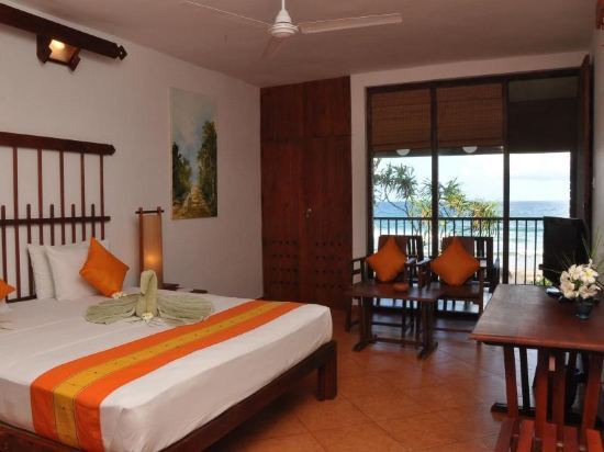 The Long Beach Resort