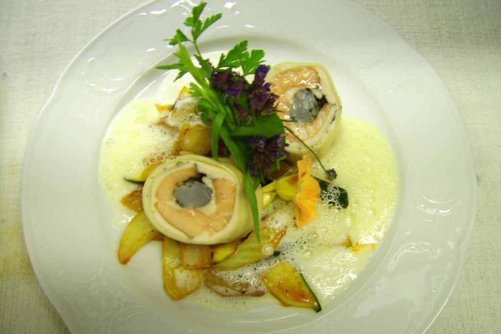 WAGNERS Hotel & Restaurant Greifen-Post by null