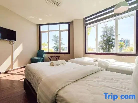 Deluxe Double room (twin beds)