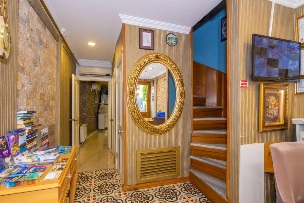 Hotel photo 12