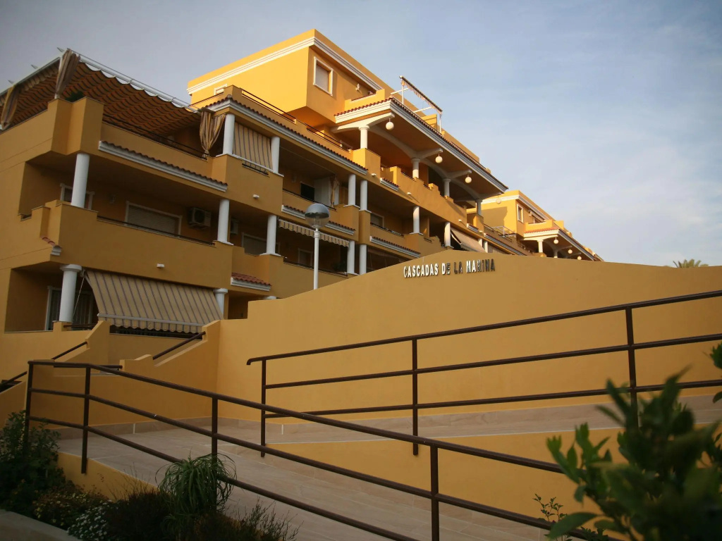 Modern Denia Apartment