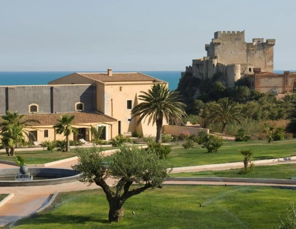 Falconara Charming House