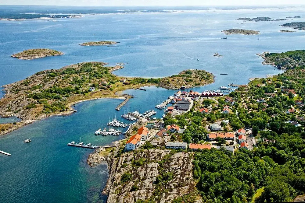 Beach & Waterfront