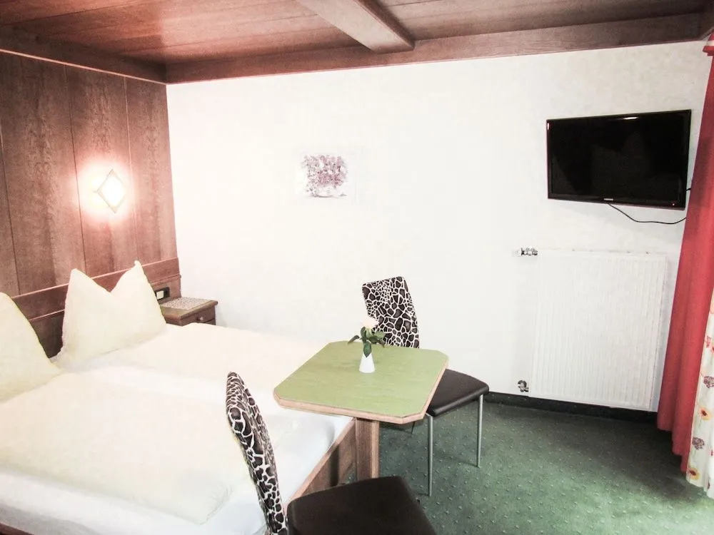 Marys Landhotel by we rent - Général