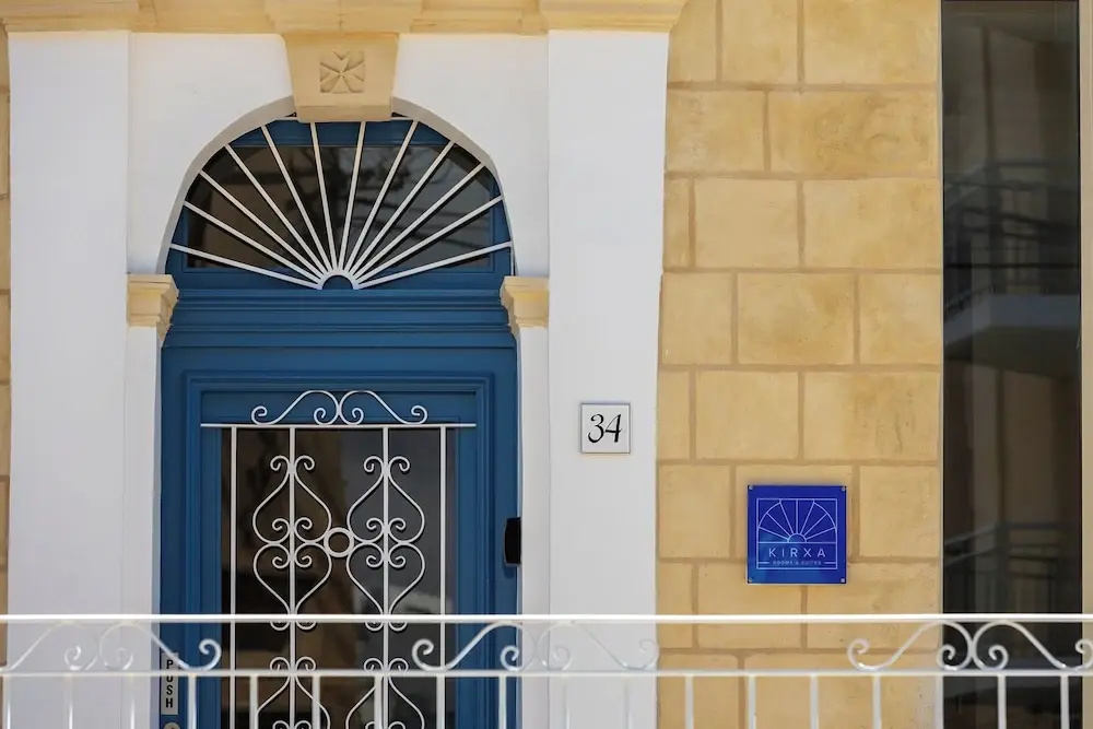 Kirxa Rooms and Suites