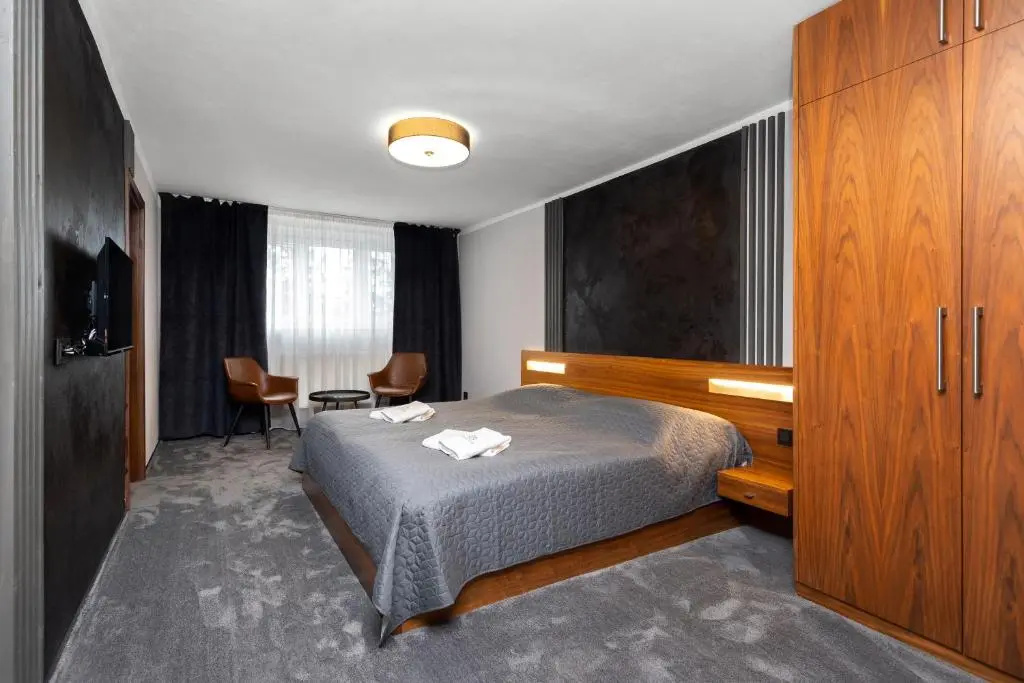 Standard Double room (full double bed)