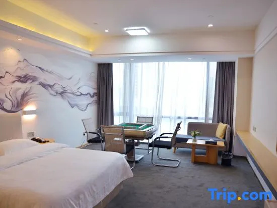 Deluxe Double room (full double bed)